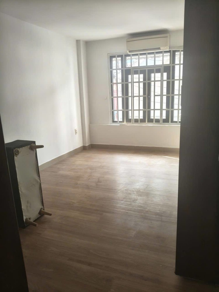 (Giá 6tr) Chính chủ nhà cho thuê 1 trệt 1 lầu 2PN mới đẹp, hẻm 21 đường 45 Hiệp Bình Chánh