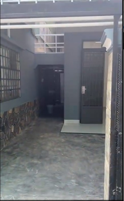 (Giá 8tr) Nhà nguyên căn Đường 26, P. Linh Đông – full máy lạnh – 8tr/tháng - 2pn1wc - hẻm xe tải