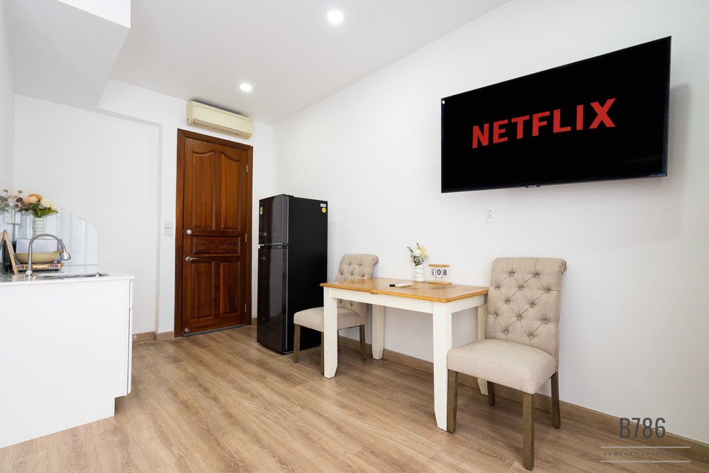 Cho thuê phòng studio bancol full nội thất gần công viên Hoàng Văn Thụ, sân bay Tân Sơn Nhất, QTB