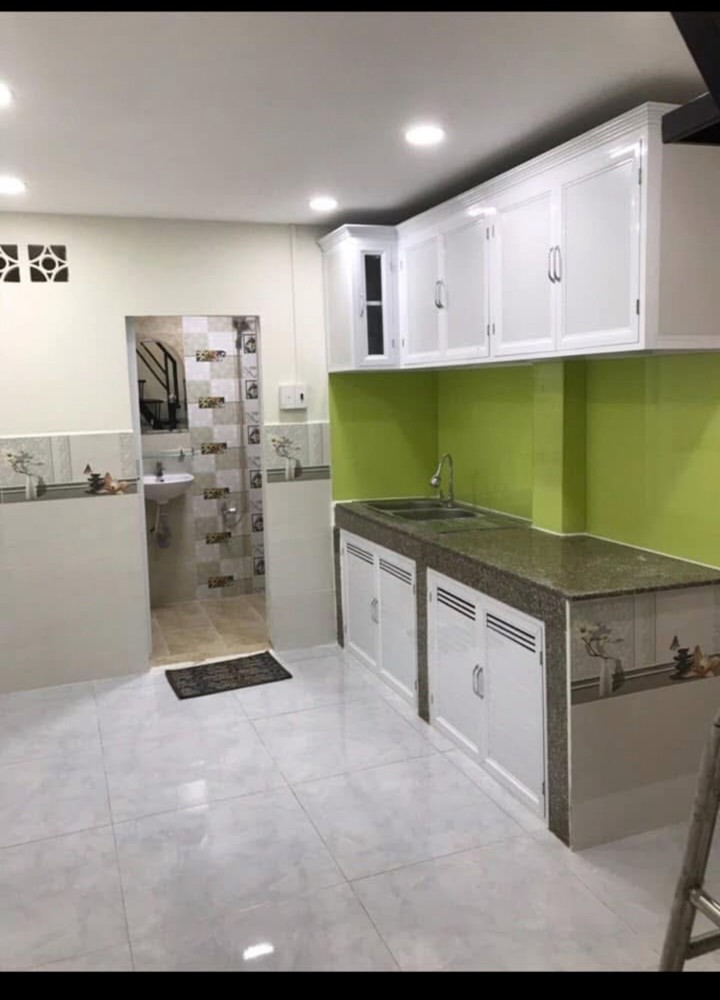 (5tr) Nhà đường 38 gần chợ Hiệp Bình, hẻm 2m, mới dọn vào ở ngay, 1 trệt 1 lầu