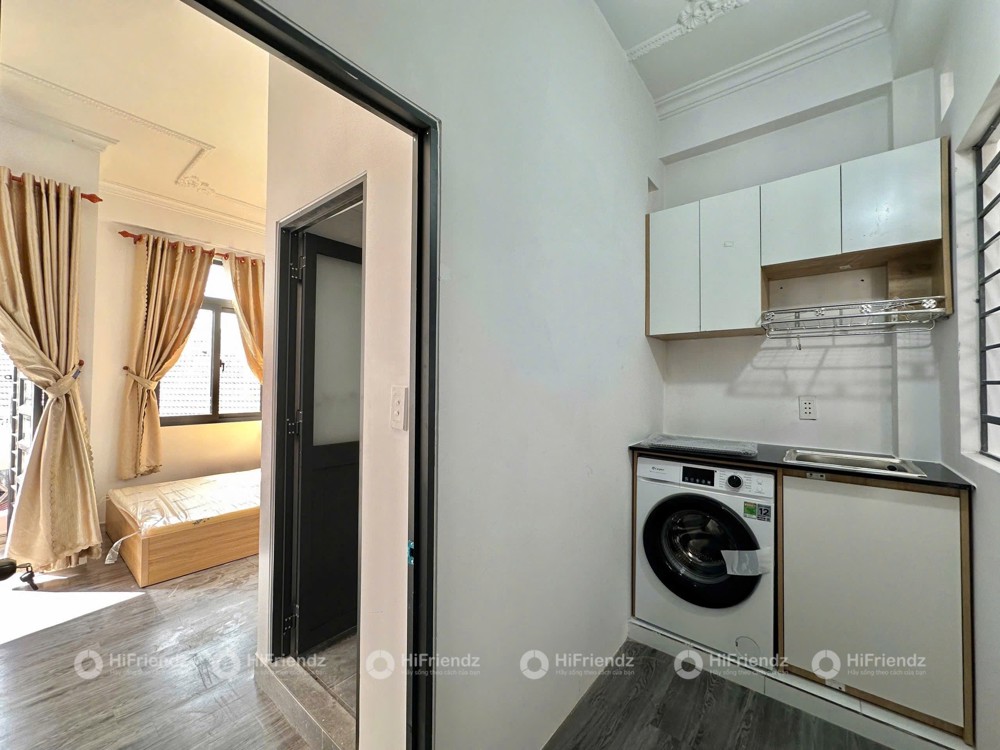 STUDIO BAN CÔNG FULL NỘI THẤT NGAY ĐH VĂN HIẾN