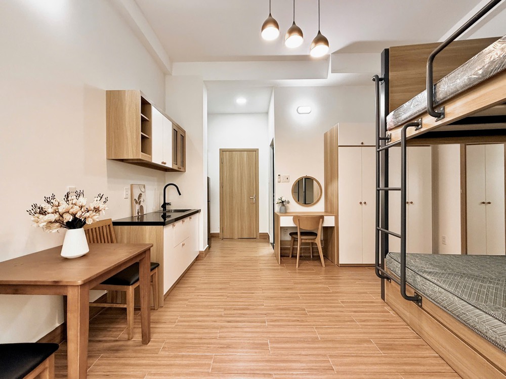 STUDIO BAN CÔNG FULL NỘI THẤT NGAY NHÀ GA T3 QUẬN TÂN BÌNH