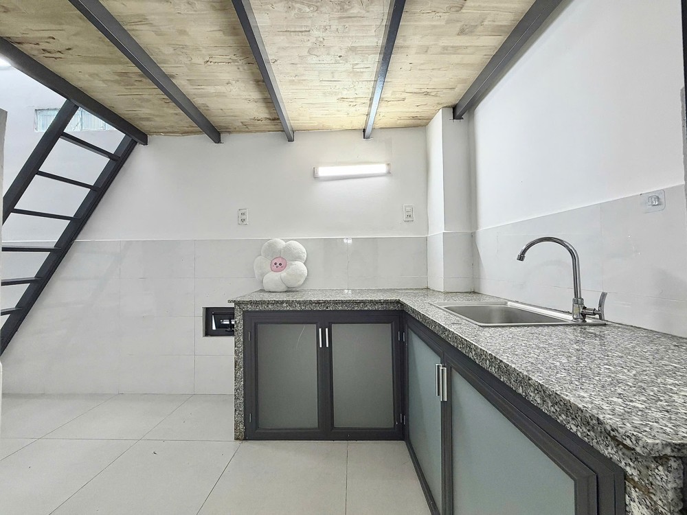 CHO THUÊ DUPLEX FULL NỘI THẤT  + CỬA SỔ – GẦN E-TOWN CỘNG HÒA ‐ ĐH VĂN HIẾN