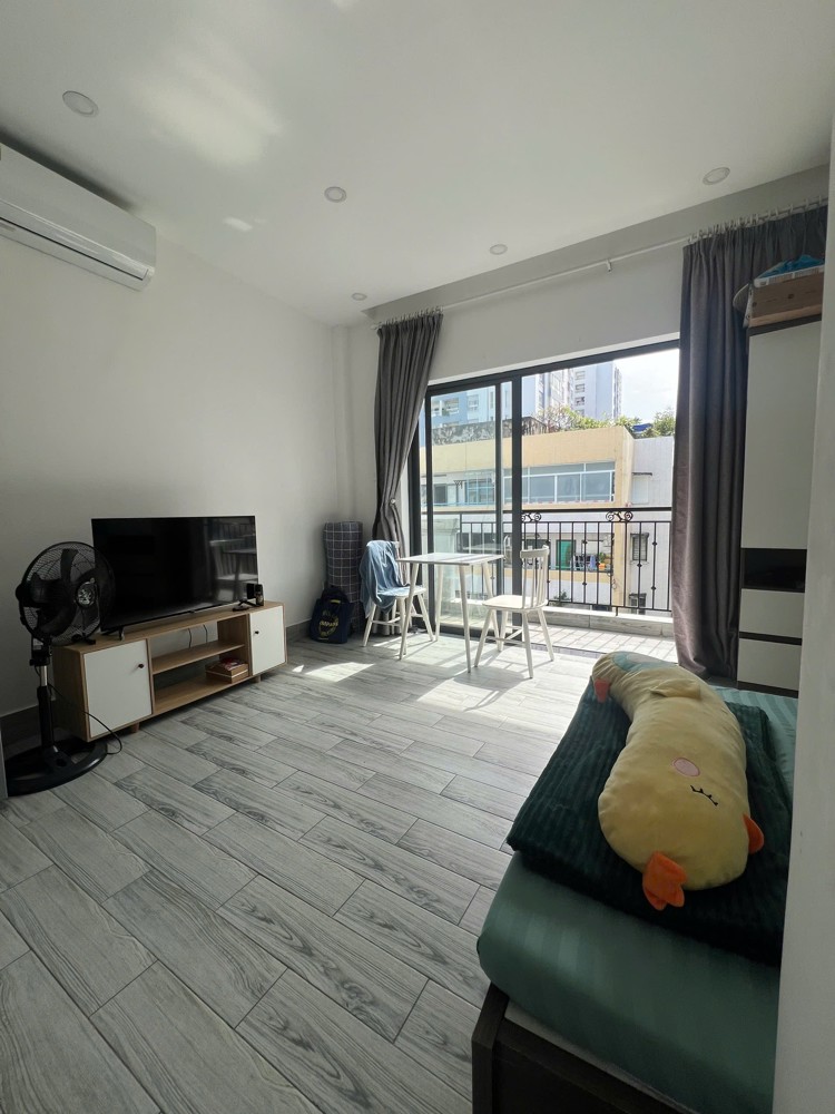 CĂN HỘ STUDIO BAN CÔNG FULL NỘI THẤT HGAY ĐH VĂN HIẾN TÂN BÌNH
