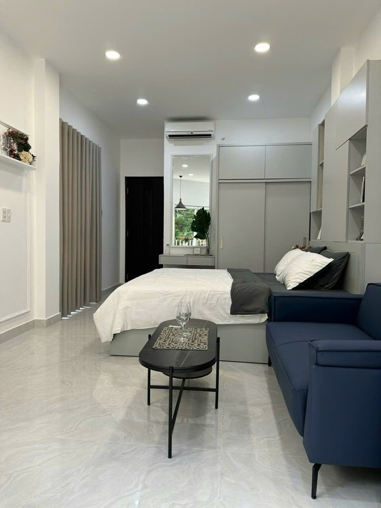CHO THUÊ STUDIO FULL NỘI THẤT – BAN CÔNG + CỬA SỔ RỘNG – GẦN SÂN BAY TÂN SƠN NHẤT