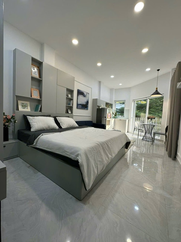 CHO THUÊ STUDIO FULL NỘI THẤT – BAN CÔNG + CỬA SỔ RỘNG – GẦN SÂN BAY TÂN SƠN NHẤT