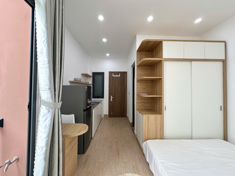 Phòng trọ chính chủ studio full nội thất bancol gần sân bay Tân Sơn Nhất, Quận Tân Bình