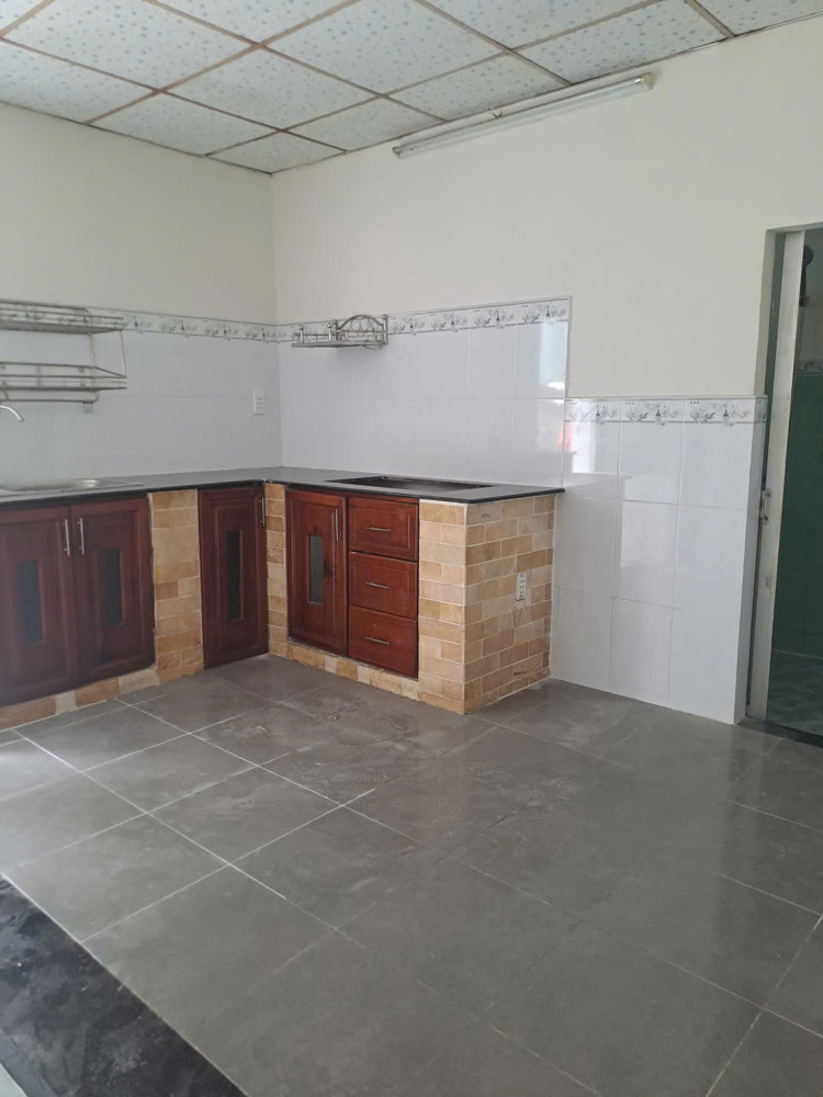 Cho thuê nhà cấp 4 đường hoàng diệu 2,p. linh trung. hẻm 3 gác, diện tích 70m2