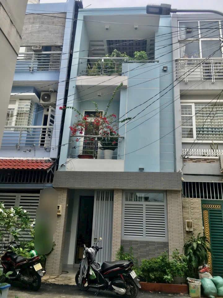 Cho thuê nhà phố hẻm xe ô tô ra vào thoải mái,