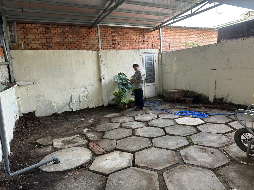 Cho thuê nhà nguyên căn đường số 26, Linh Đông – Thủ Đức, DT 180m2 gồm 2pn2wc, sân rộng
