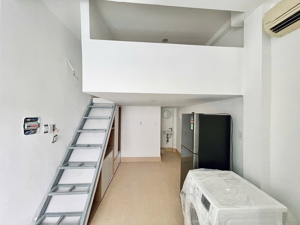 CĂN HỘ DUPLEX MỚI 100% MÁY GIẶT RIÊNG NGAY CV LÊ THỊ RIÊNG
