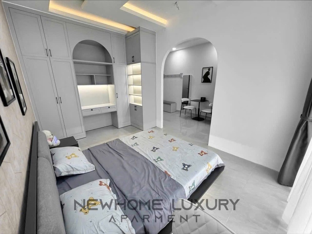 CHO THUÊ CĂN HỘ STUDIO FULL NỘI THẤT – BAN CÔNG & CỬA SỔ – GẦN NHÀ GA T3 & VÒNG XOAY LĂNG CHA CẢ