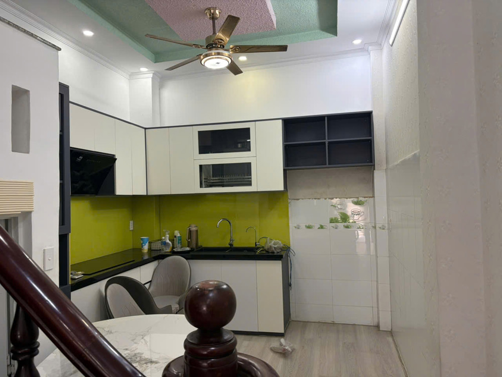 GÓC CHO THUÊ Nhà 5pn3wc Đường Võ Văn Ngân, Gần Đặng Văn Bi. Hẻm Xe tải 15tr/tháng