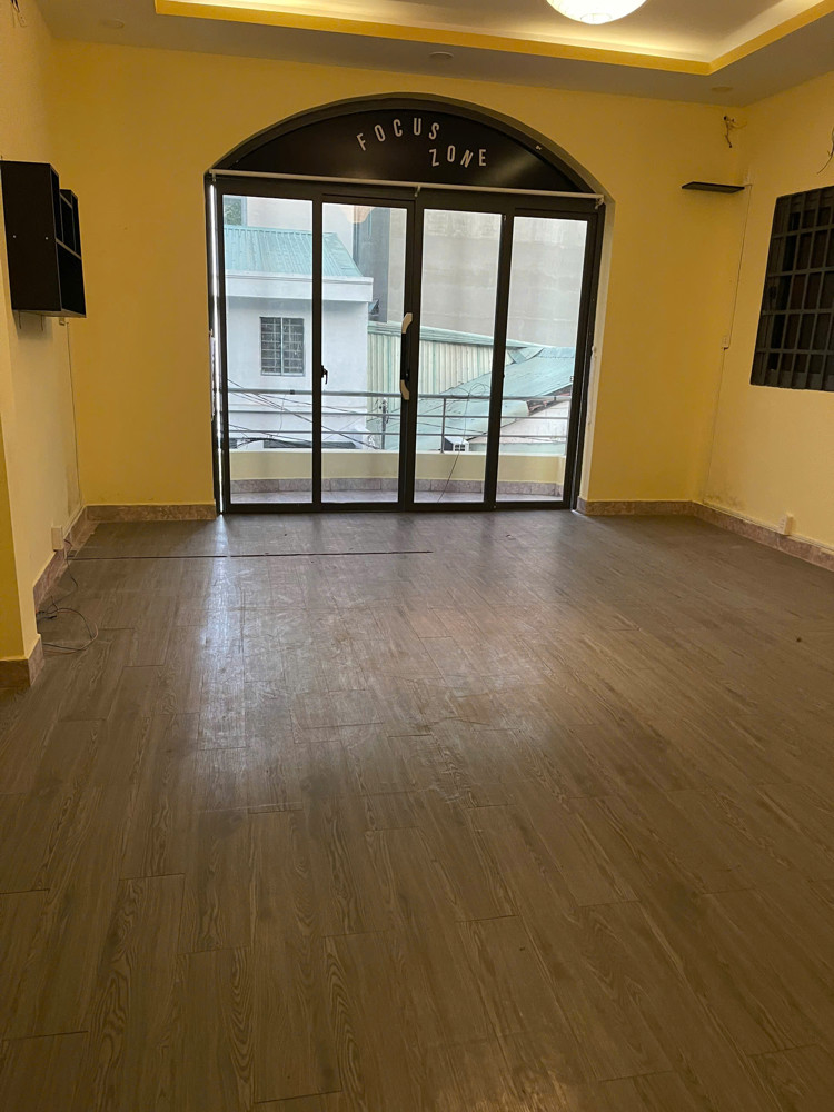 Cho Thuê Nhà hẻm Đường số 9, p. linh Tây. DT 68m2, 3 tầng, 2pn2wc + sân Thượng Giá 10tr