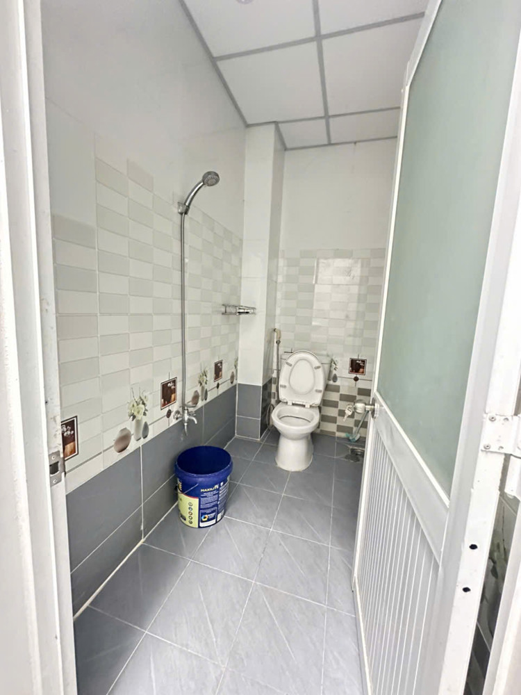 Nhà cho thuê đường Tam bình, trệt 1 lầu - 3pn2wc giá 12tr/tháng. Hẻm oto