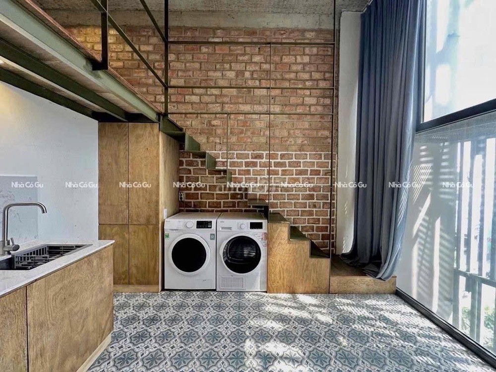 DUPLEX CỬA SỔ TRỜI NGAY ETOWN CỘNG HOÀ QUẬN TÂN BÌNH