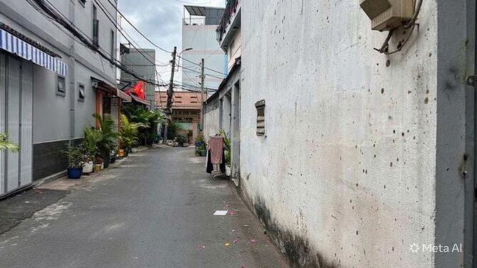 Cho thuê nhà nguyên căn gần Vincom Thủ Đức, SD 48m2 gồm 1PN 1WC, ở ngay, 3.5tr/tháng