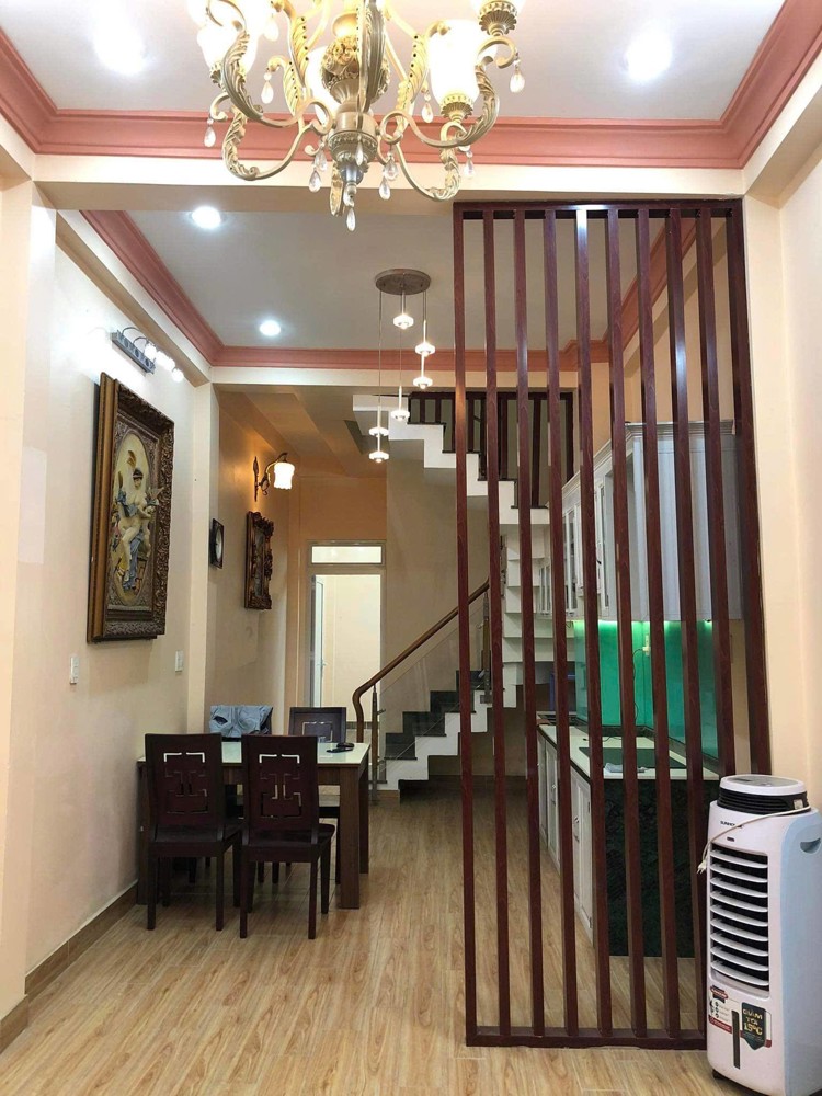 Nhà nguyên căn Đường Số 2, P. Trường Thọ, hẻm xe hơi, 2 Tầng, 3PN, 2WC, giá 11 triệu/tháng