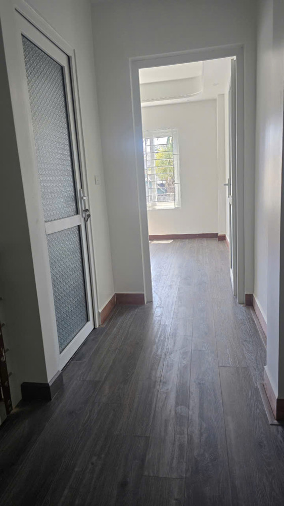 Chính chủ Cho thuê nhà nguyên căn có 5 Tầng *40m2, 2 mặt thoáng, nhà mới tinh, nội thất cơ bản, ưu t