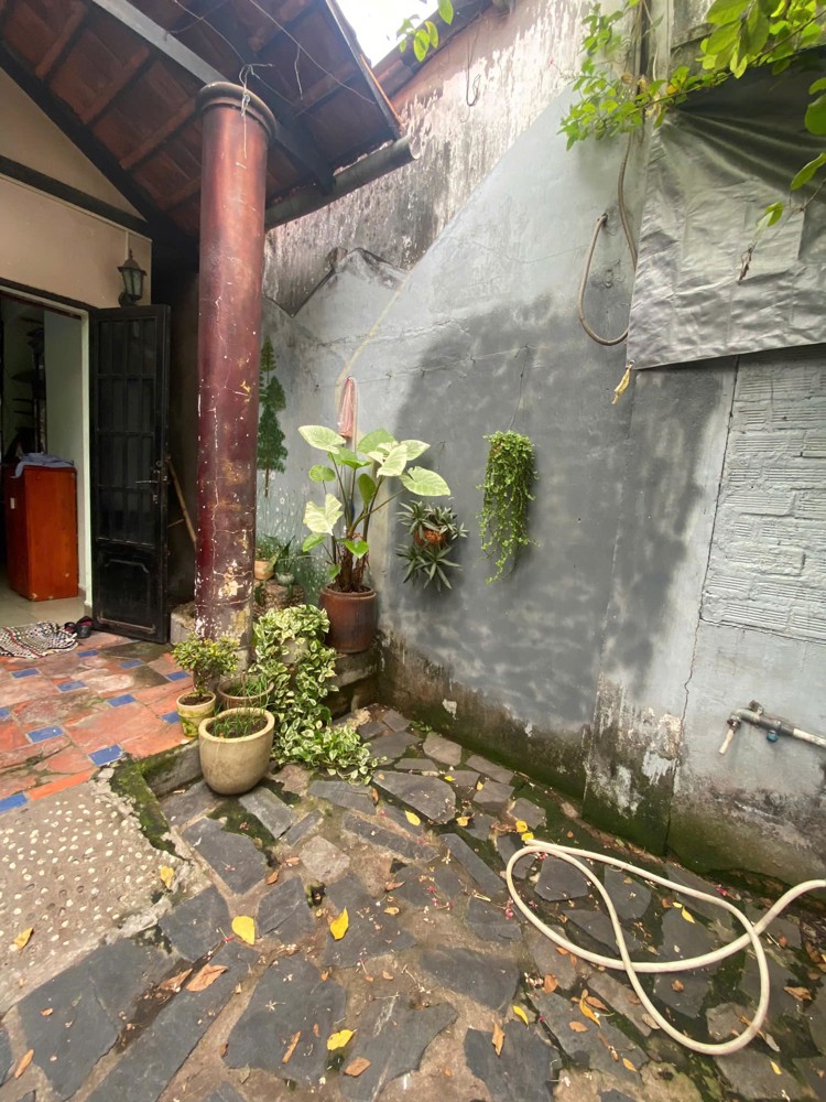 Cho thuê nhà Đường số 13, p. Linh Chiểu. gần ĐH Cảnh Sát,ĐH Ngân Hàng, Chợ, 3pn1wc Giá 8tr, Có Sân
