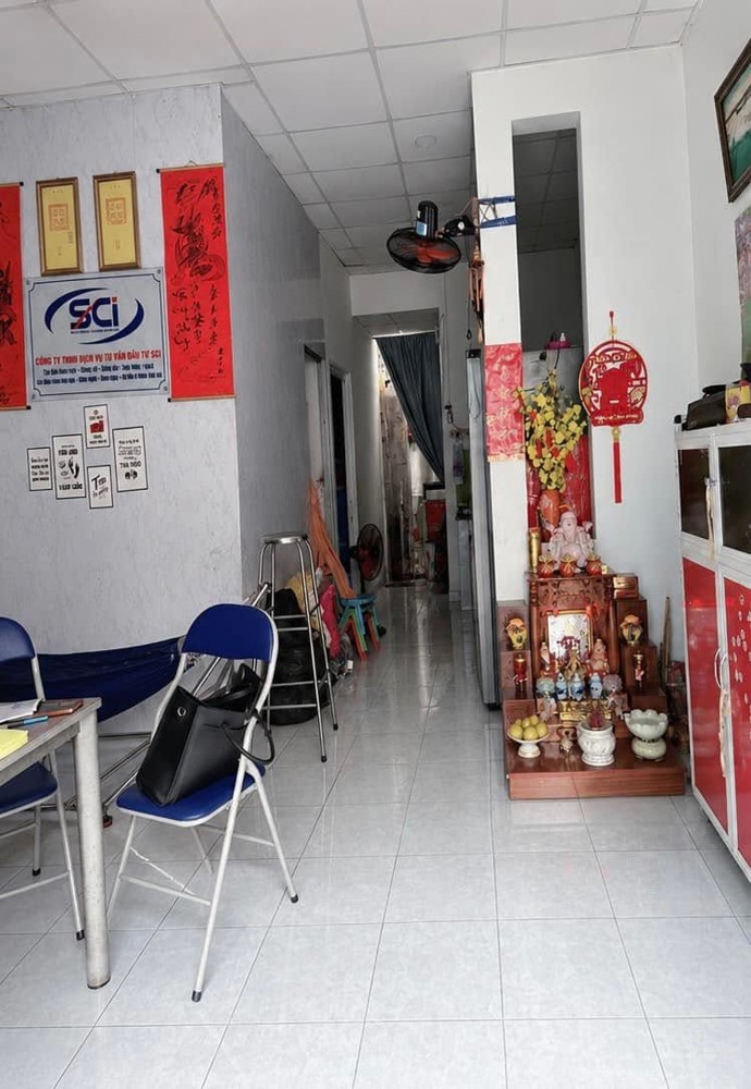 Cho thuê nhà Đường Kha Vạn Cân, P. Linh Tây - 72m2 Giá 10.5tr/tháng Có 3PN 1WC, ngay Chợ Thủ Đức