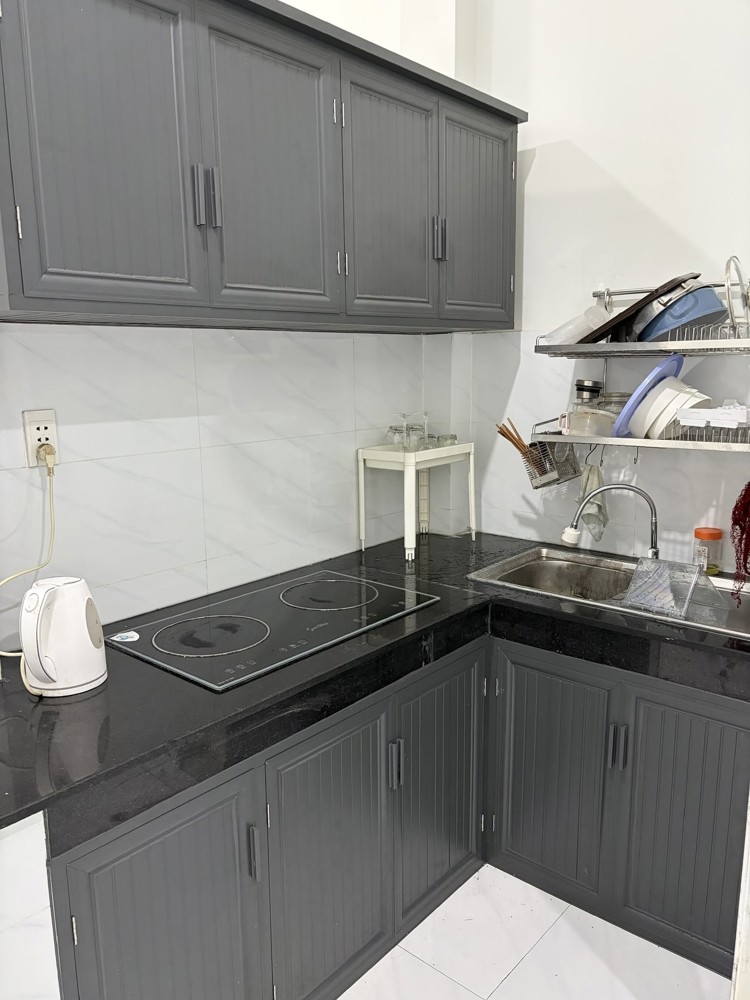 Cho thuê nhà nguyên căn gần chợ Thủ Đức – 2PN 2WC, full nội thất, 7.5tr/tháng