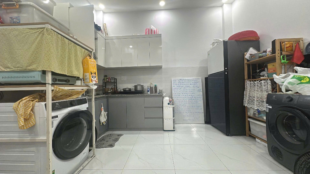 Cho thuê nhà Hẻm OTO đường số 22, p. Linh Đông – 2 tầng, 2PN3WC, Giá 9tr/tháng