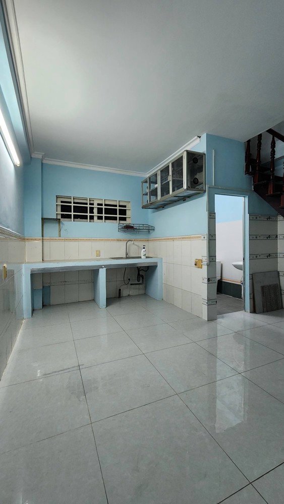 Cho Thuê Nhà Linh Đông – hẻm ô tô thông – gần Chung Cư 4S – 2pn1wc. DTSD 100m2. Giá 8tr TL