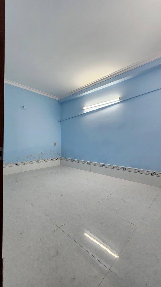 Cho Thuê Nhà Linh Đông – hẻm ô tô thông – gần Chung Cư 4S – 2pn1wc. DTSD 100m2. Giá 8tr TL