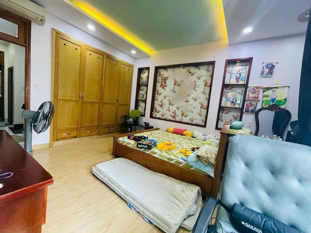 Cho thuê nhà hẻm oto đường LÊ Văn Chí, p. Linh Trung - 3pn3wc, full nội thất giá 15,6tr TL