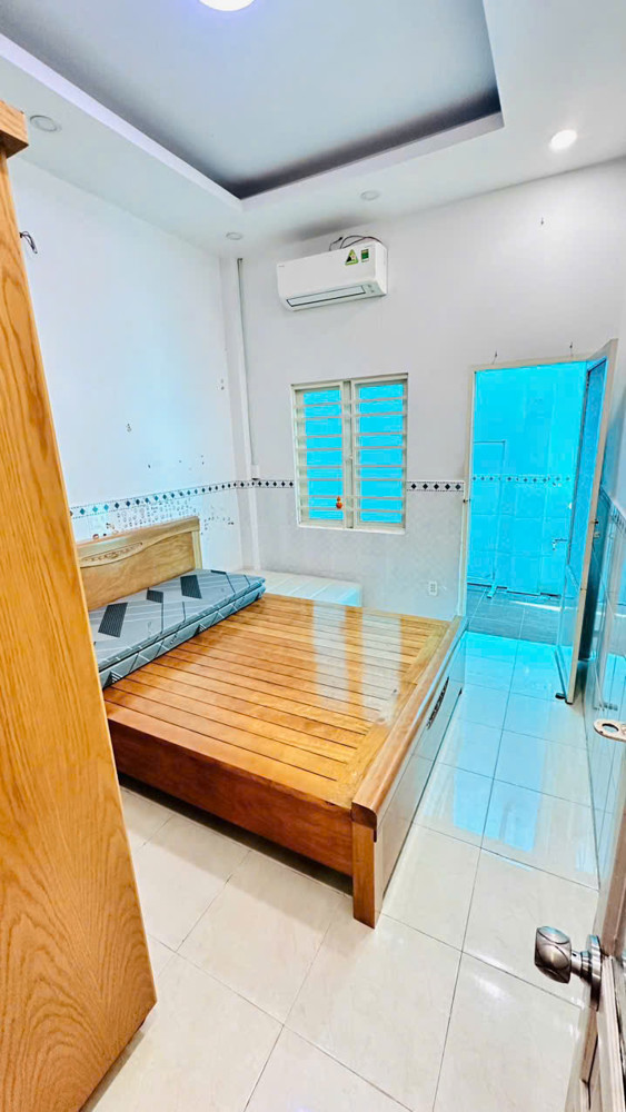 Cho Thuê Nhà mái thái mát mẻ,P. Linh Tây, gần Phạm Văn Đồng. 100m2 gồm 2PN1WC Giá thuê 8.5tr/tháng