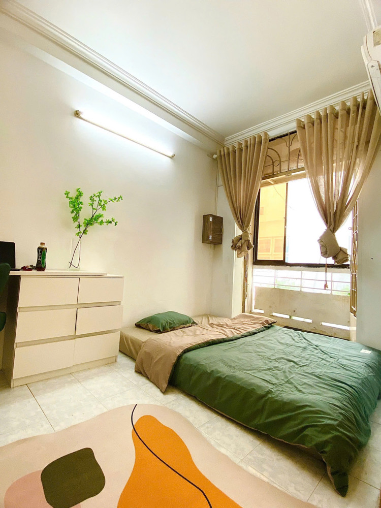 Lầu 1- Studio full nt- Bancol lớn- cho nuôi PET- 30m2- free xe- 137 Trần Đình Xu, Q1