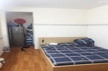 Căn hộ khép kín, chung cư mini, ra vào 24/24, có sân để xe, có bảo vệ, đường ô tô, gần chợ bưởi