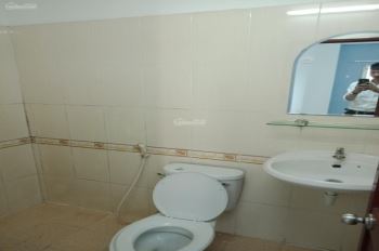 Phòng cho thuê full nội thất đường cmt8 - quận 3, bảo vệ 24/24, ra vào bằng thẻ từ