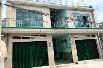 Nhà trọ 1 trệt 1 lầu, 40m2 mới xây ngay trung tâm nhiều tiện ích