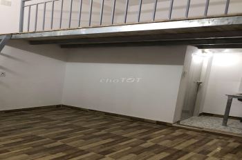 Phòng trọ rất rộng 30m2 có gác, mới 100% rất đẹp