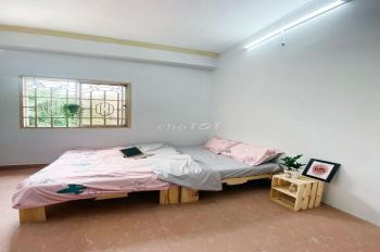 Phòng, tên lửa - new 100% - nhận phòng ngay