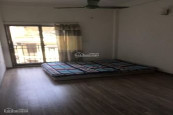 Cho nữ thuê nhà ở kim mã, cách đường kim mã 5m, 2,5tr