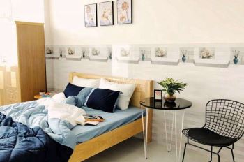 Phòng sang,ban công y hình,view máy bay tân bình