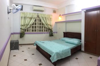 Phòng như hình,giờ tự do,ban công,cửa sổ,wc riêng