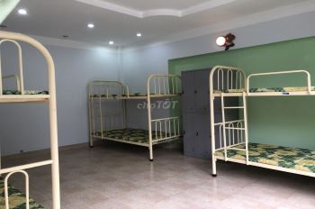 Biệt thự ở ghép, q7, 1,6 tr/ng bao gồm tất cả phí