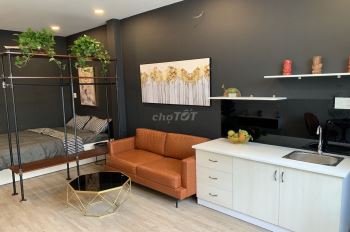 Phòng kiểu căn hộ mini 42m2 view quận 1 cho thuê