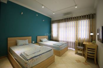Phòng đẹp có bang công 32 m2 tại tân vĩnh, p.6,q.4