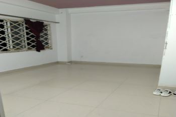 Phòng trọ bình thanh gồm 1 pn có máy lạnh, phòng bếp, toilet riêng, tủ gỗ âm tường, giờ giấc tự do