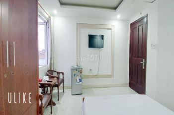 Thoáng,full đồ,rẻ, th.máy, ngay phạm văn chiêu