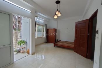 Cho thuê phòng đẹp 30m2 dương quảng hàm, cầu giấy