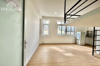 Cho thuê căn hộ có gác full nội thất cô giang, quận 1