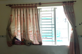 TÌM MỘT BẠN NỮ Ở GHÉP TẠI TRUNG TÂM QUẬN 10