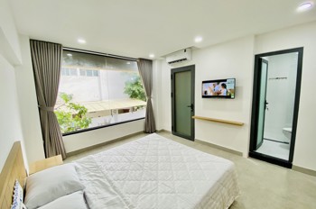 CHDV full nội thất có ban công - Phổ Quang