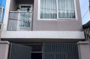 Cho Thuê Nhà HXH Đường 4 Trường Thọ. Thủ Đức. dt 64M2 2 TẦNG CÓ 3PN 2WC GIÁ CHỈ 8TR/THÁNG - HẺM OTO